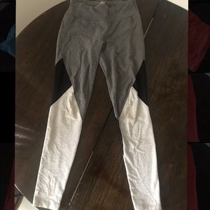 Ankle length yoga pants